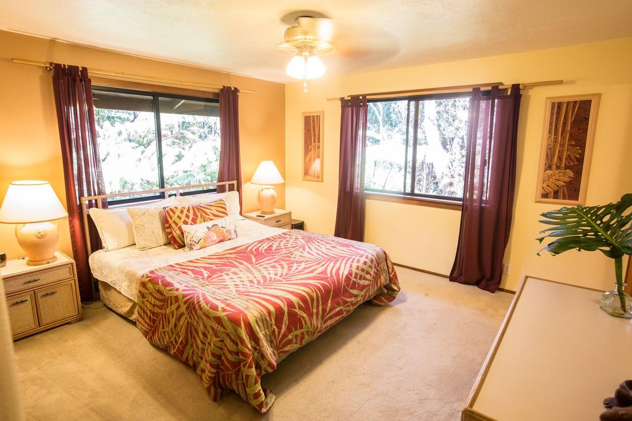 Hale Mauna Loa Upper Level With Shared Hot Tub Volcano Exterior foto